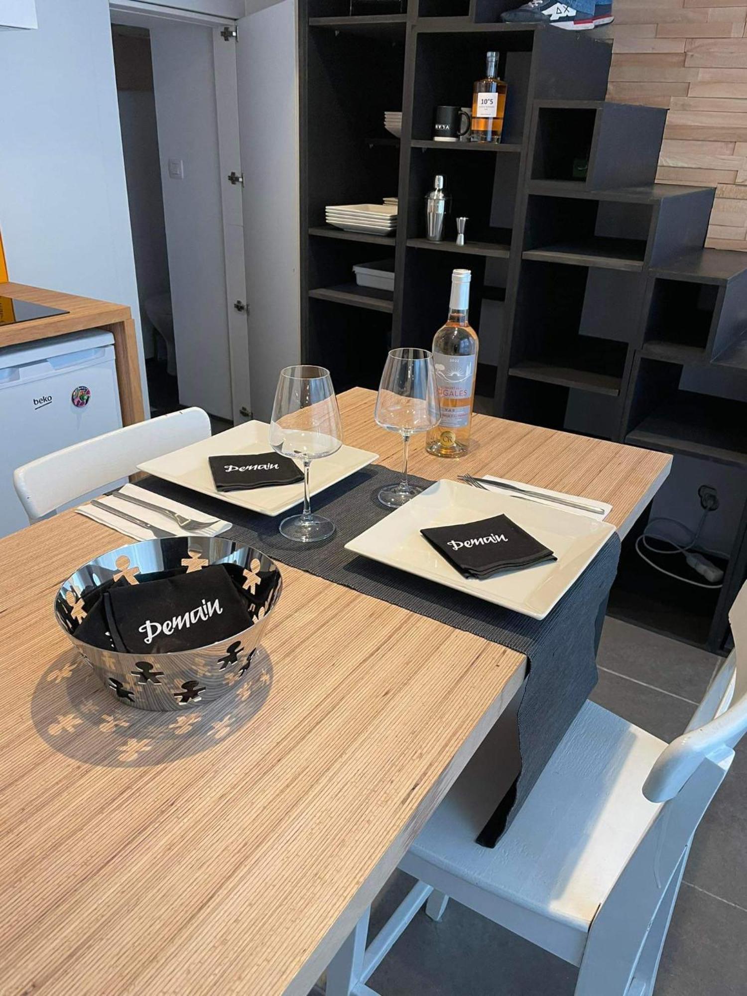 La Maison Mythique Andenne Экстерьер фото