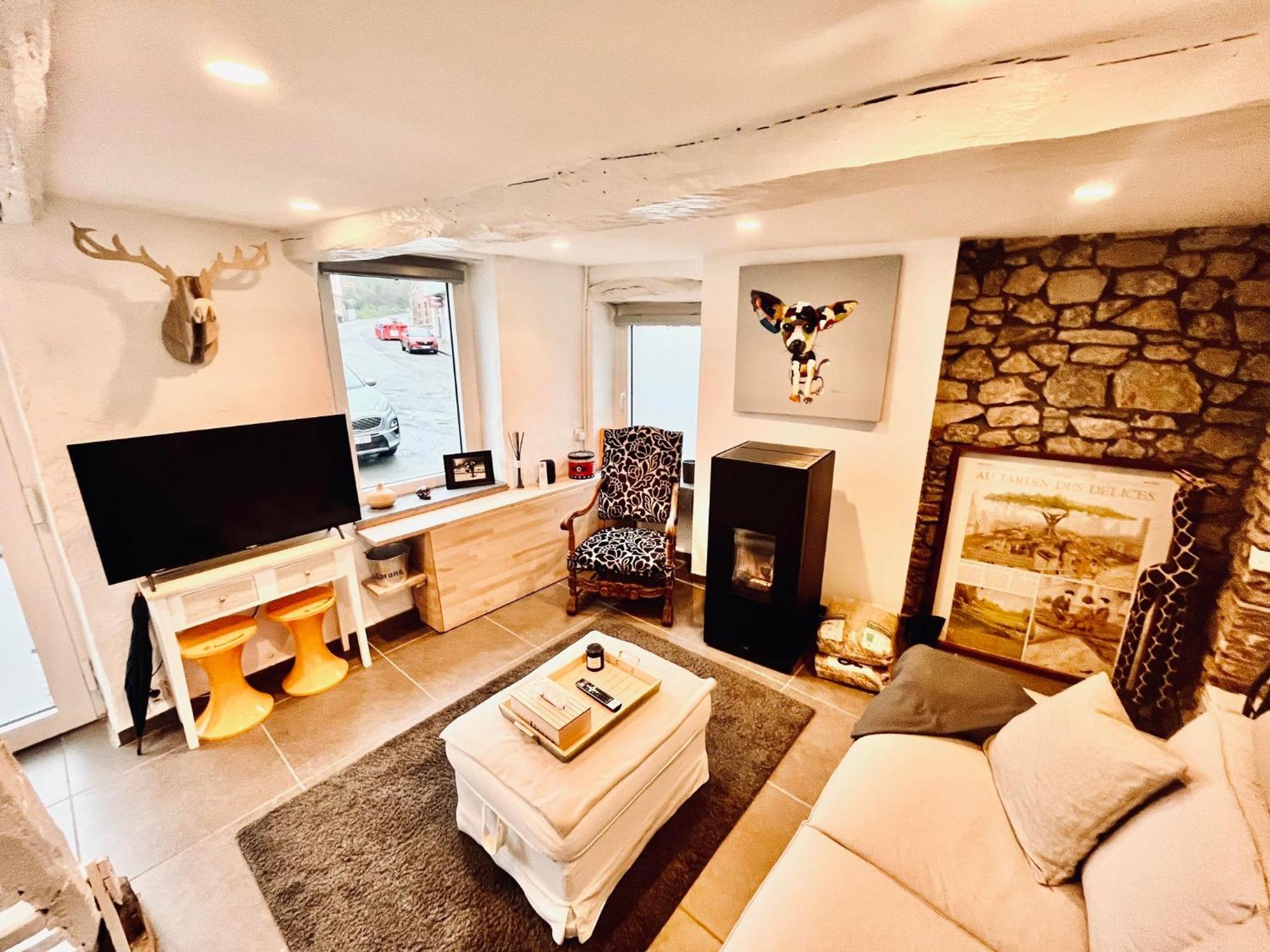 La Maison Mythique Andenne Экстерьер фото